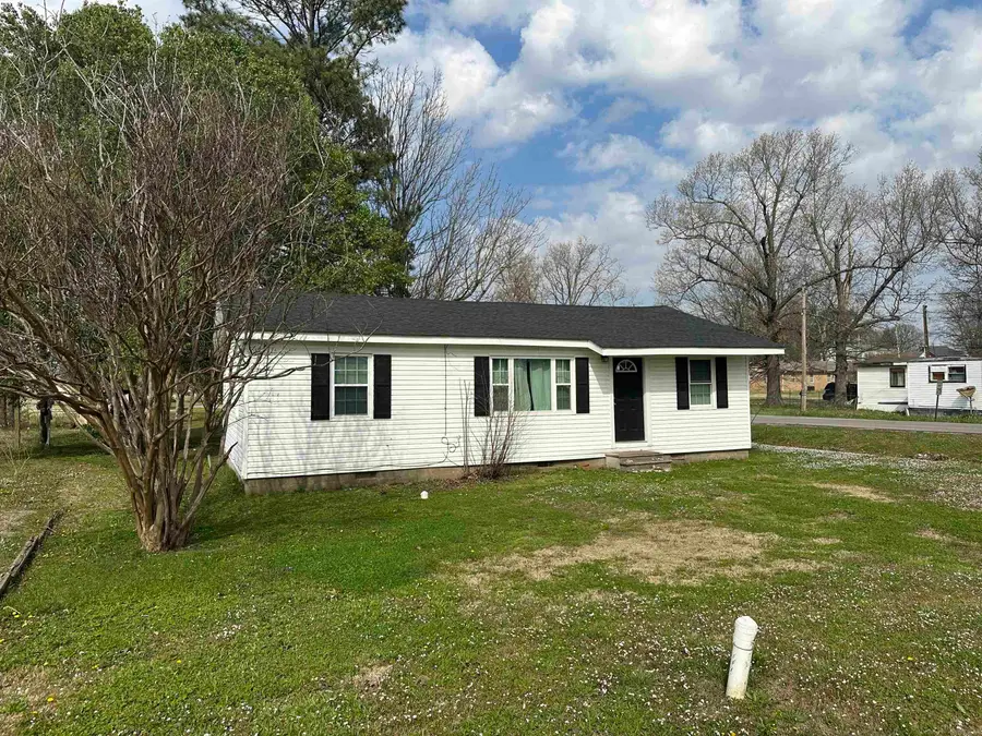 209 N 5th Streeet, Marmaduke, AR 72443 - #2