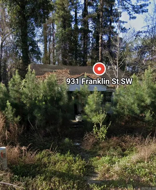 931 Franklin Street, Camden, AR 71701