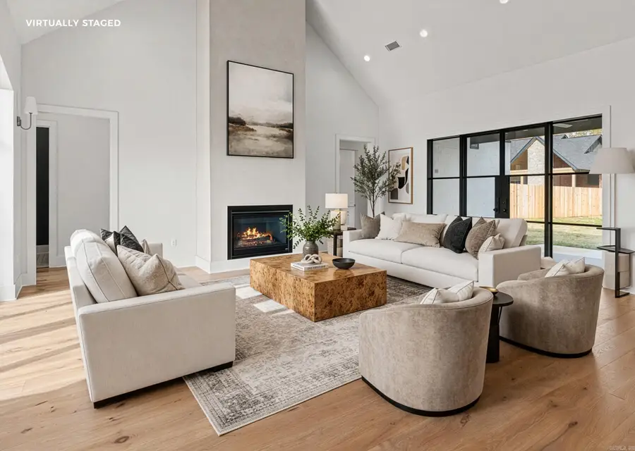 1600 Dolphin, Conway, AR 72034 - #2