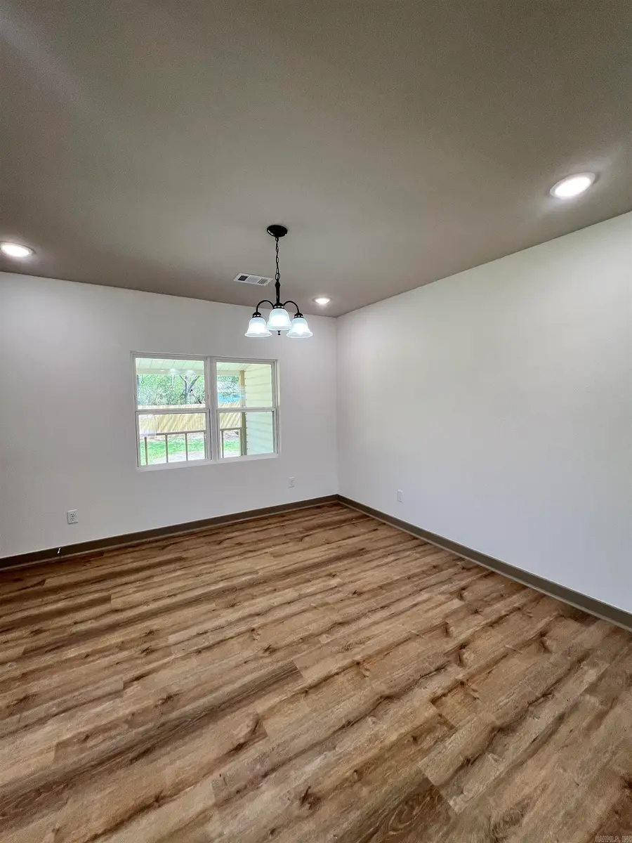 411 N Olive Street, Searcy, AR 72143 - #3