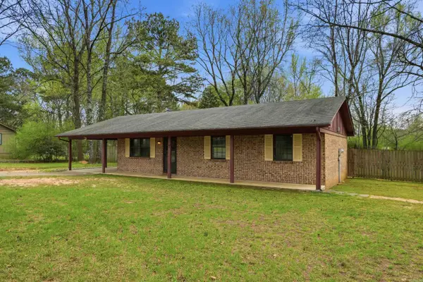 7 Douglas Street, Greenbrier, AR 72058