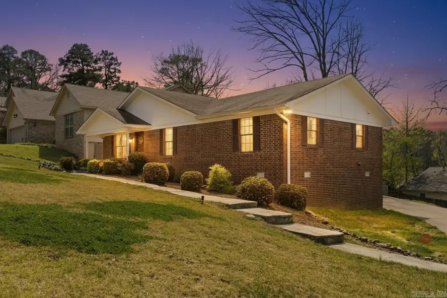 506 Parkway Place Drive, Little Rock, AR 72211 - #3