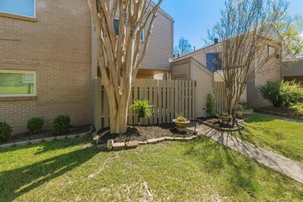 2510 Riverfront #2 Drive, Little Rock, AR 72202