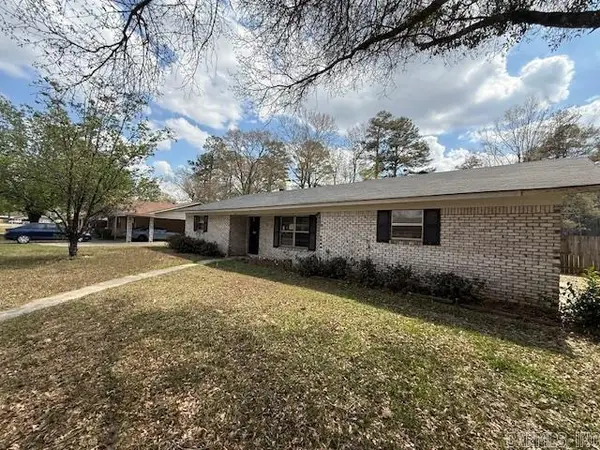 4112 W 30th Avenue, Pine Bluff, AR 71603