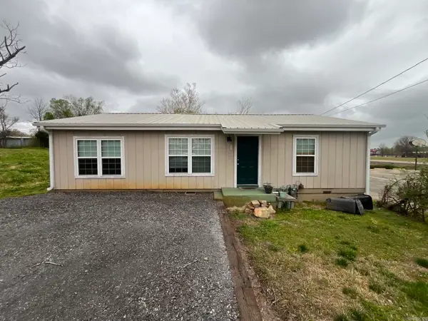 808 Dallas Ave, Mena, AR 71953