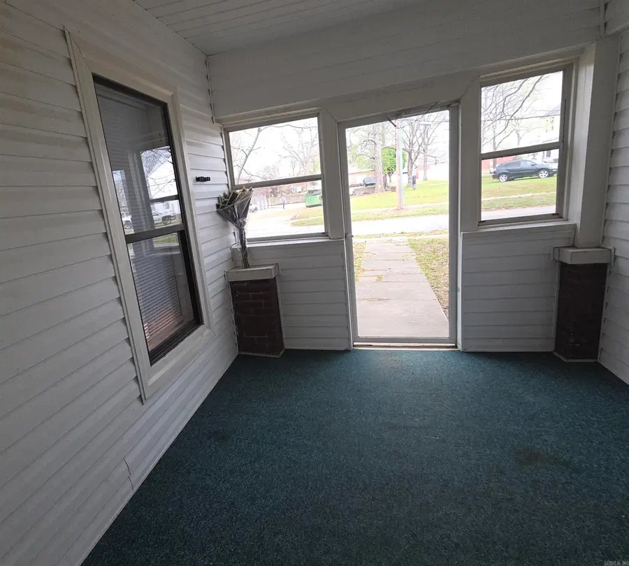 407 E Market, Searcy, AR 72143 - #3