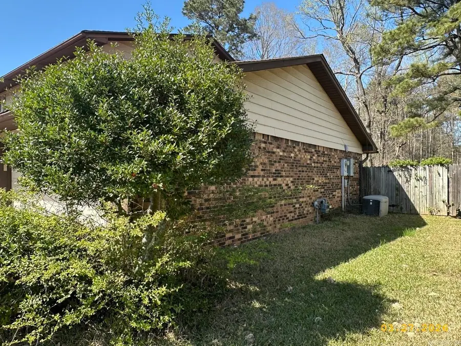 3111 W 36th Avenue, Pine Bluff, AR 71603 - #2