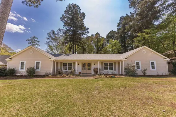 2205 Pathway, El Dorado, AR 71730