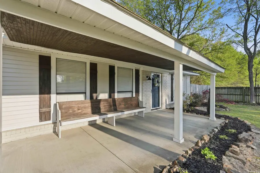 19 Rosanne Dr, Conway, AR 72034 - #2