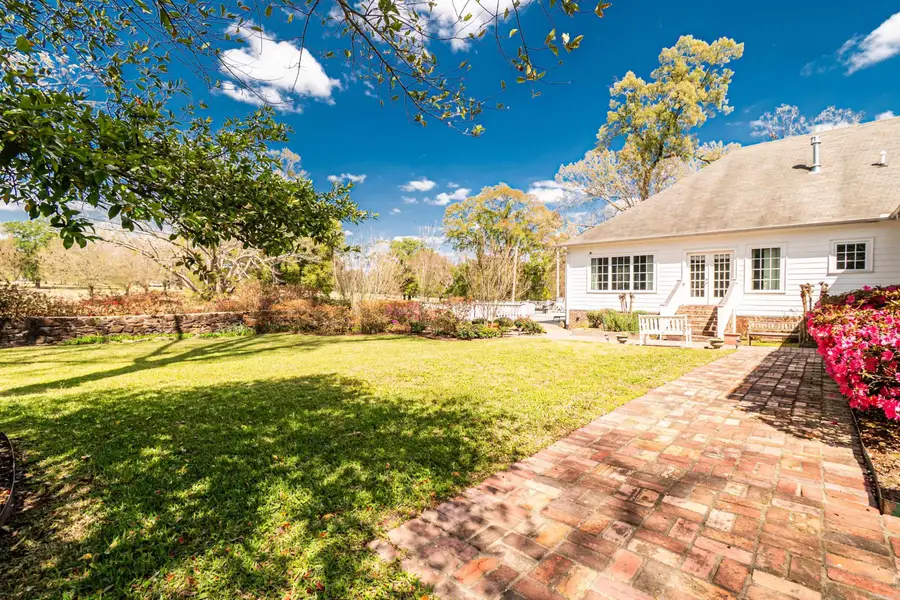 120 Shady Side St, El Dorado, AR 71730 - #2