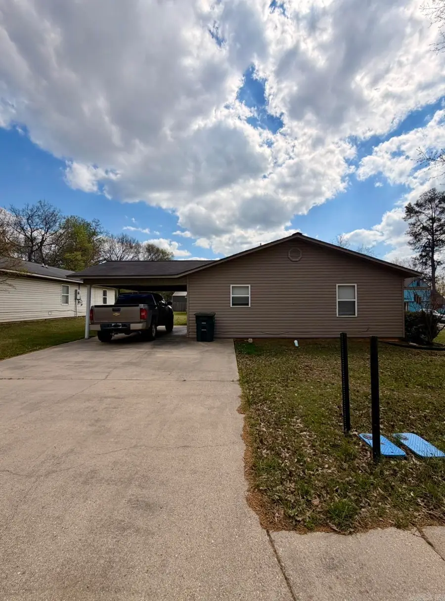 530 N Boyd St, Monticello, AR 71655 - #3