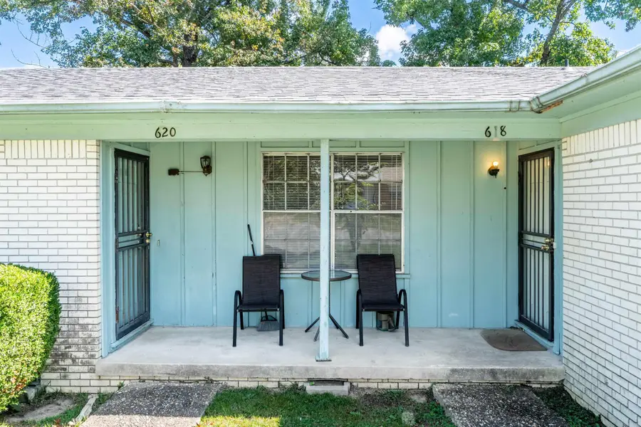 618 & 620 Newcastle Dr, Sherwood, AR 72120 - #2