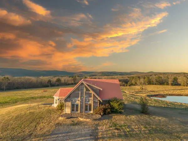 5762 Buttercreek Road, Scotland, AR 72141