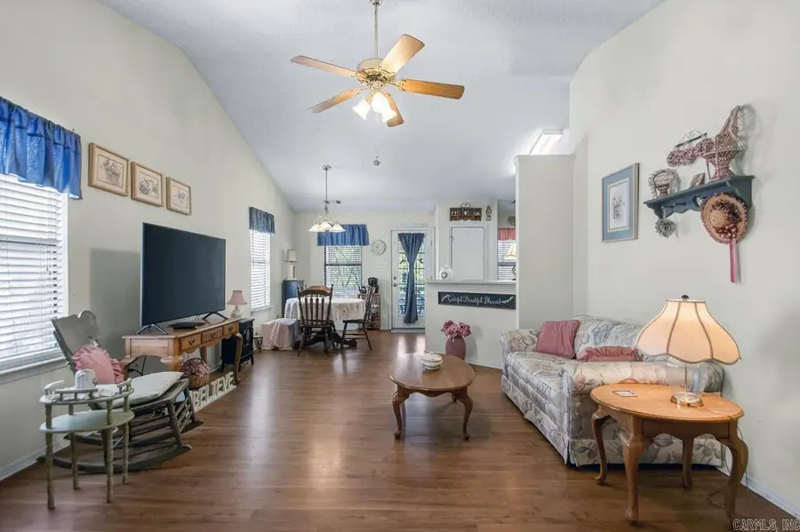 8 Calvary Circle, Little Rock, AR 72211 - #3