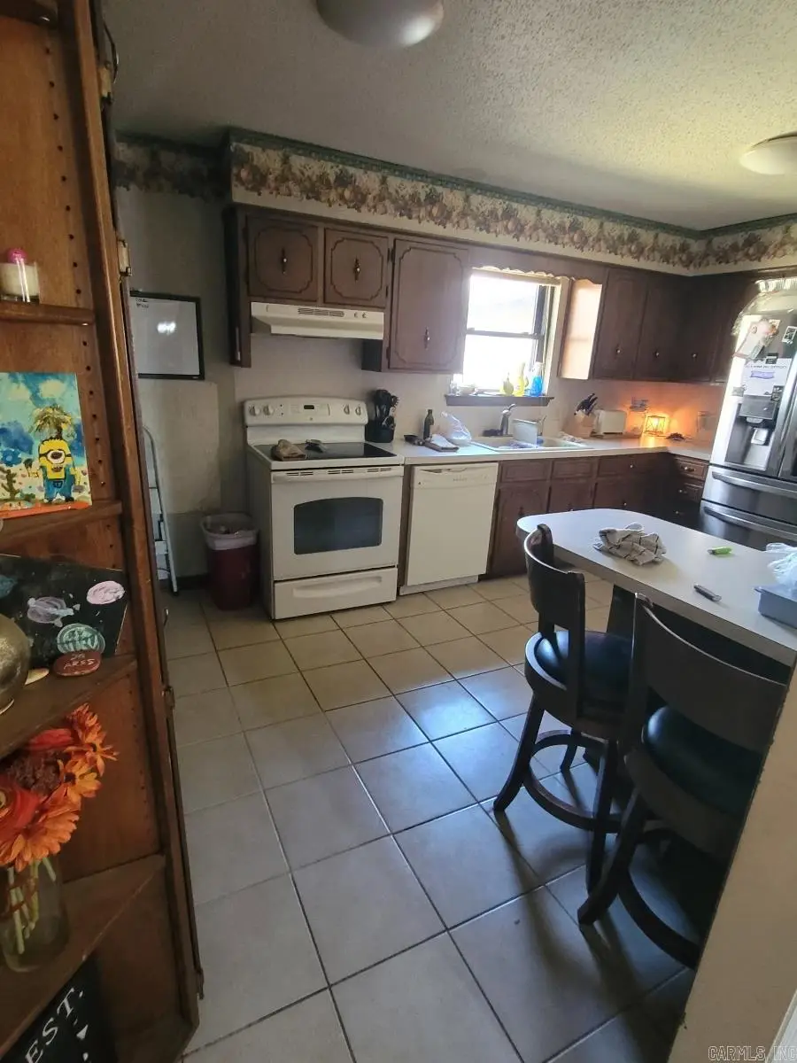 7 Ridgevale Road, Jacksonville, AR 72076 - #3