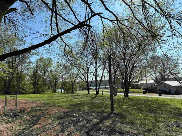 109 & 111 Irwin Circle, Hot Springs, AR 71909