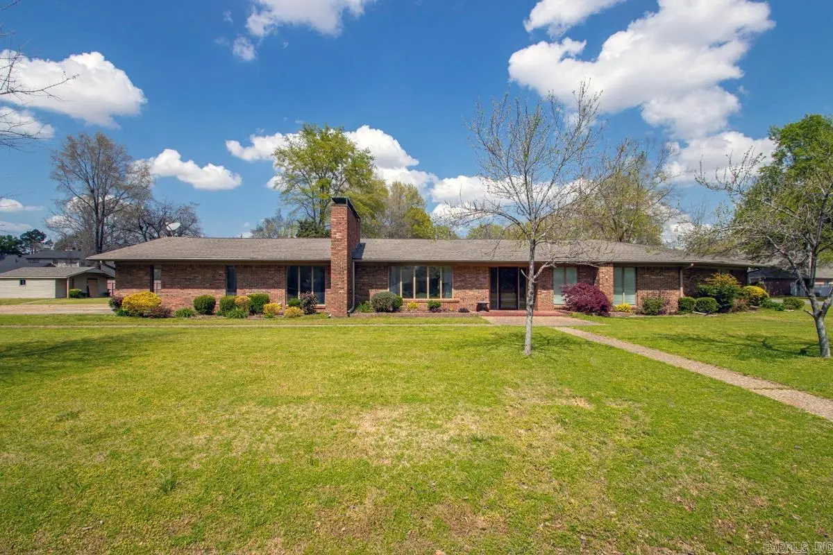 305 Cottonwood Drive, England, AR 72046 - #1