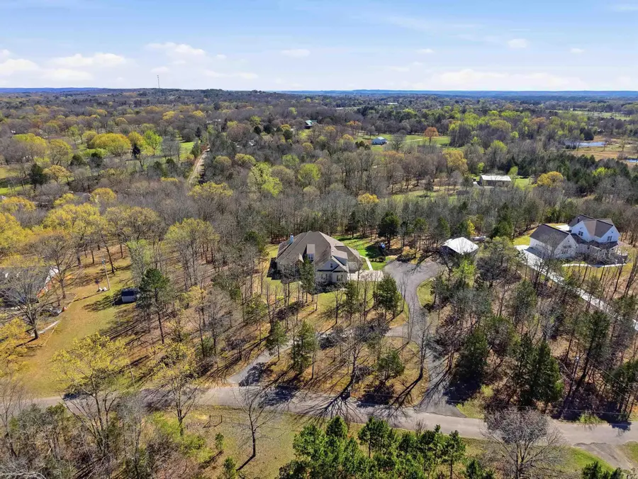 15 S Springhill Lane, Greenbrier, AR 72058 - #2