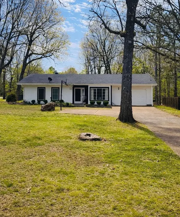 46 Matecumbe Drive, Cherokee Village, AR 72529