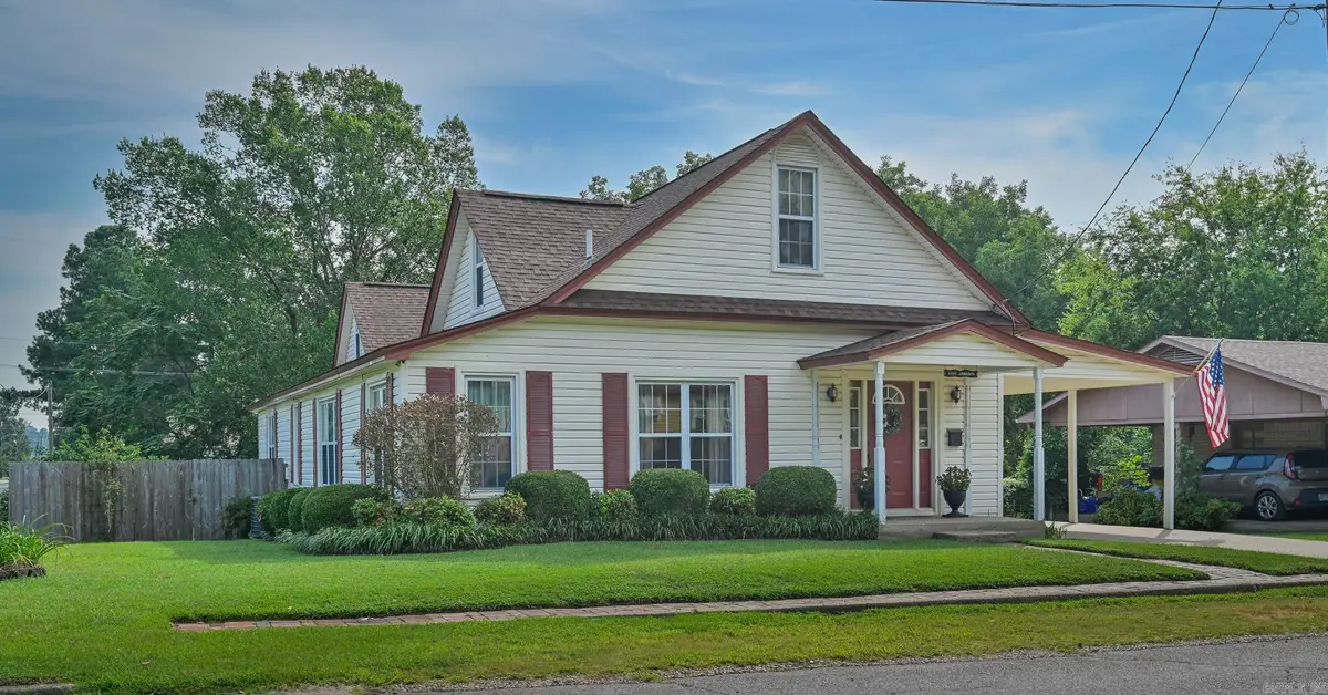 1010 Janssen, Mena, AR 71953 - #1