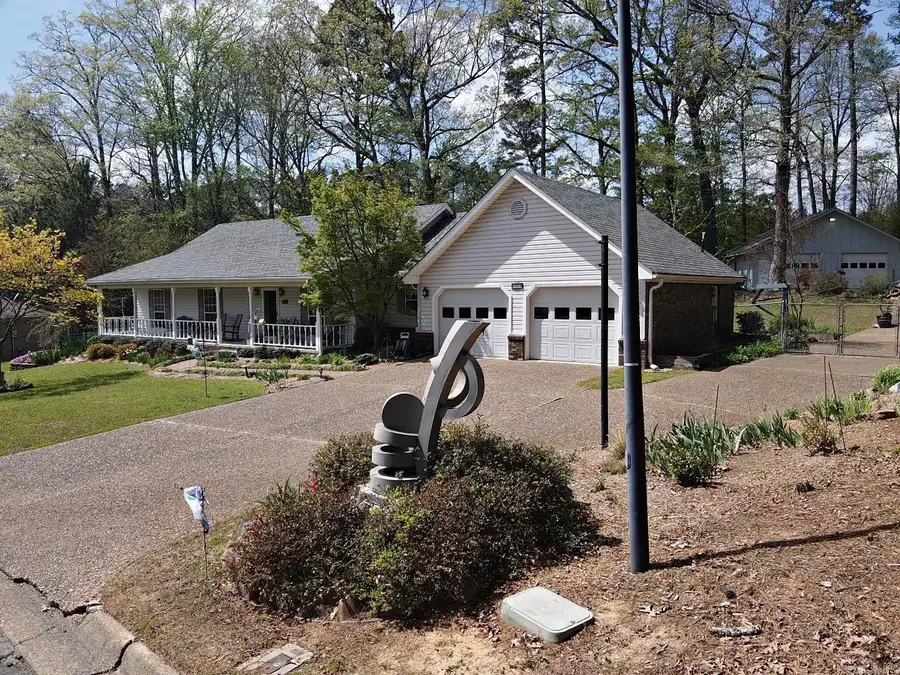 405 North Park Drive, Arkadelphia, AR 71923 - #2