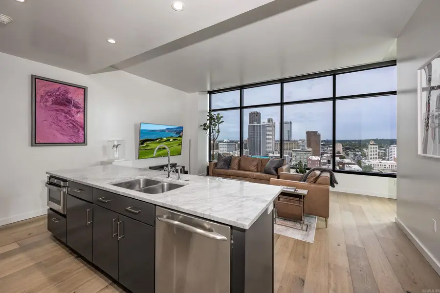 315 Rock #1607 Street, Little Rock, AR 72202 - #2