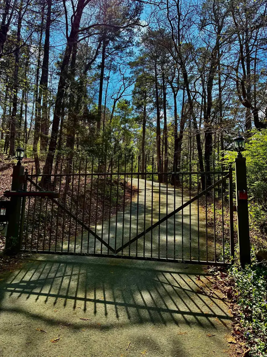 10111 Garrison Road, Little Rock, AR 72223 - #2