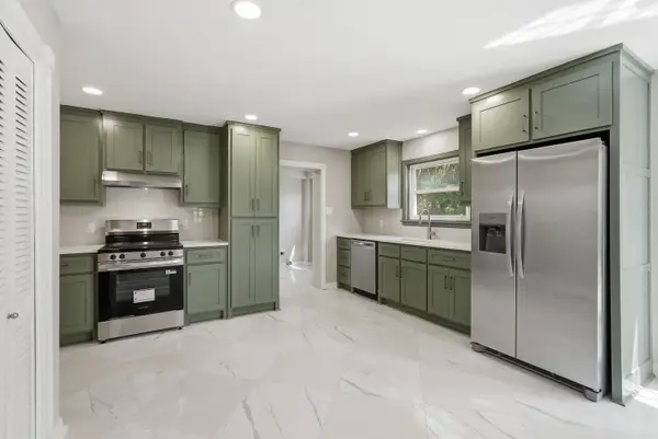 1 Van Lee Drive, Little Rock, AR 72205