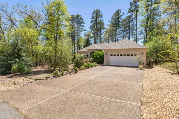 Address Withheld By Seller, Hot Springs Village, AR 71909