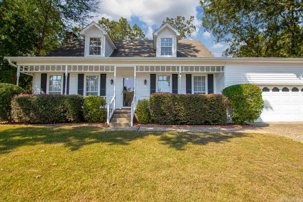 7 Dove Creek Circle, North Little Rock, AR 72116