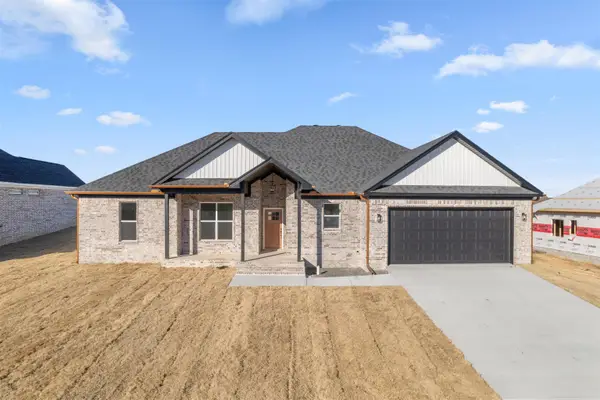 221 Michelle Drive, Beebe, AR 72012