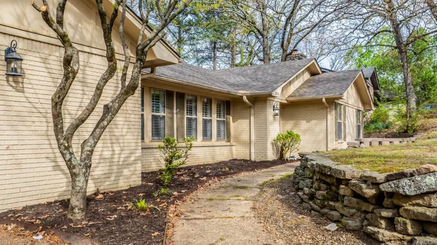 2810 Breckenridge Drive, Little Rock, AR 72227 - #2