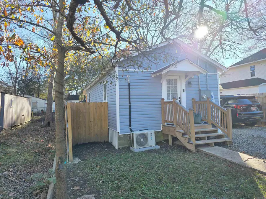 306 Madison Street, Judsonia, AR 72081 - #3