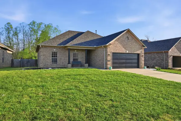 23 Oak Tree Circle, Conway, AR 73032