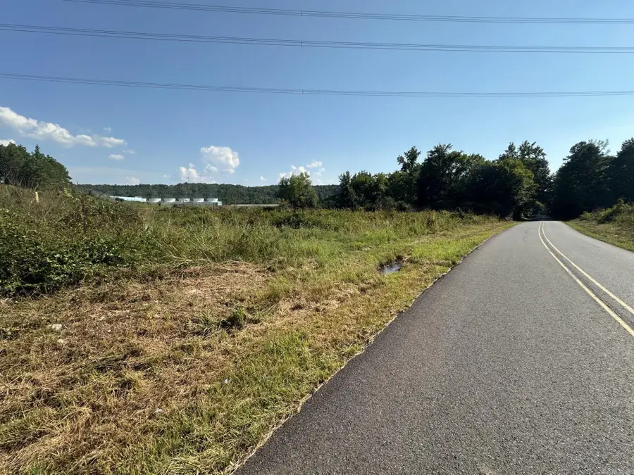 000 Henderson Road, Malvern, AR 72104 - #3