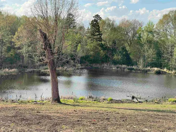 4109 W Creek Road, Ozark, AR 72949