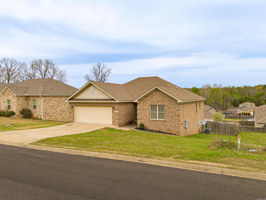 2060 Shadow Falls Dr, Conway, AR 72032 - #3