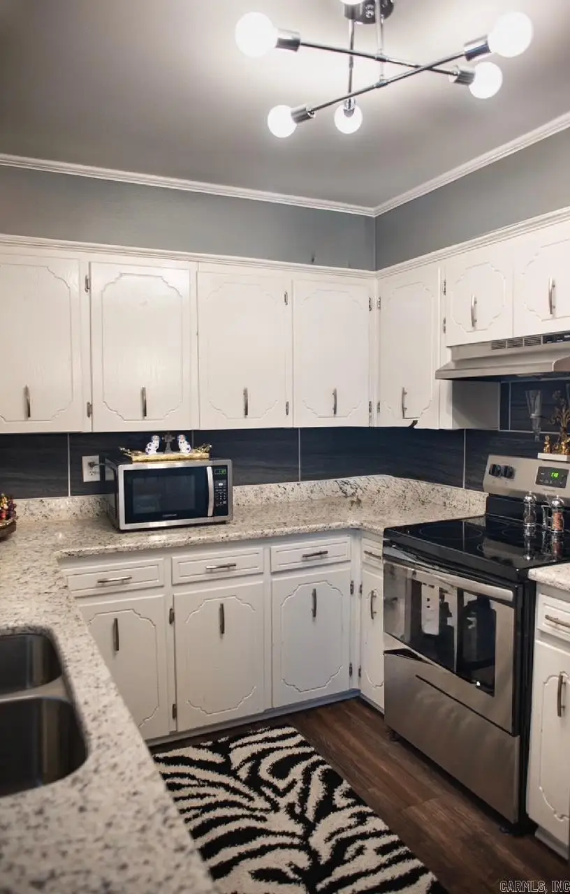 16 Walnut Valley, Little Rock, AR 72211 - #3