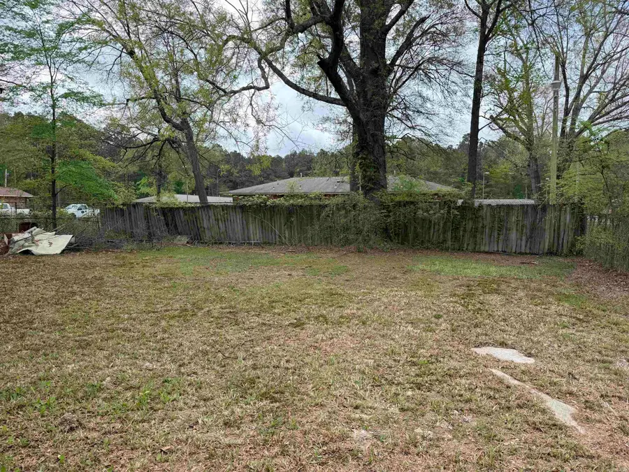 3803 W 17th, Pine Bluff, AR 71602 - #3