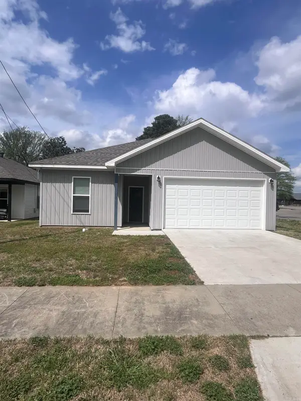 Address Withheld By Seller, Benton, AR 72015