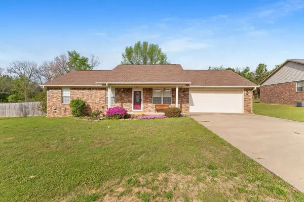 100 Maggie Loop, Pottsville, AR 72858