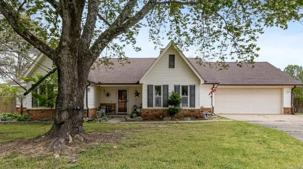 26 Forest Drive, Cabot, AR 72023