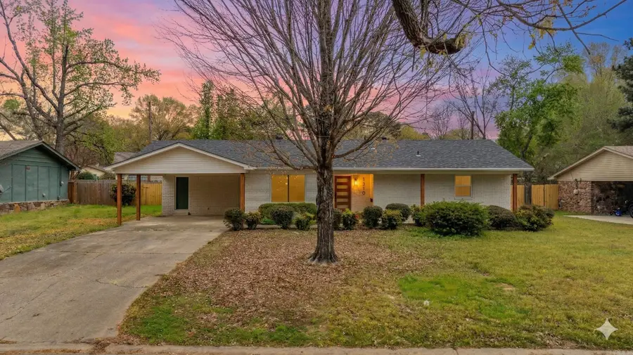 1310 Sunset Drive, Conway, AR 72034 - #2