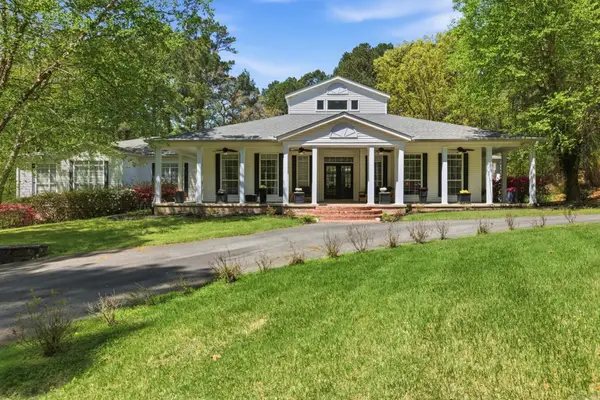 7718 Flintridge Road, Little Rock, AR 72210