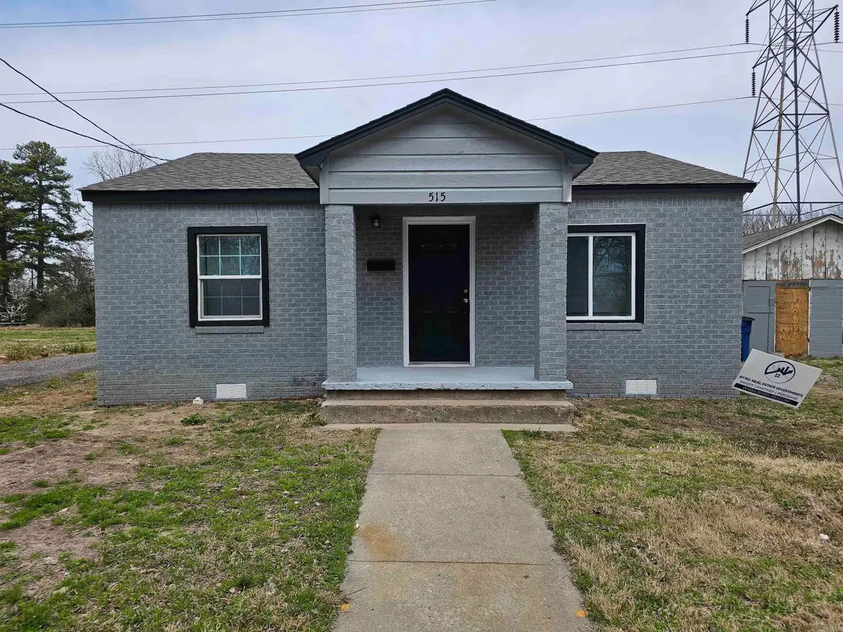 515 Poe St, North Little Rock, AR 72117 - #1