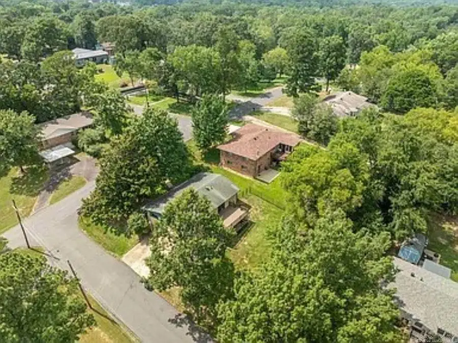 104 Oakcrest Street, Hot Springs, AR 71901 - #3