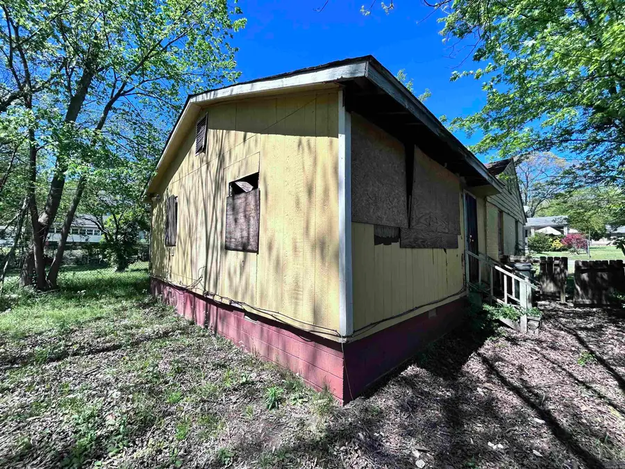 4417 W 22nd Street, Little Rock, AR 72204 - #3