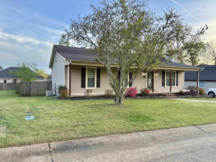 2402 Cherry Crossing, Benton, AR 72015 - #2