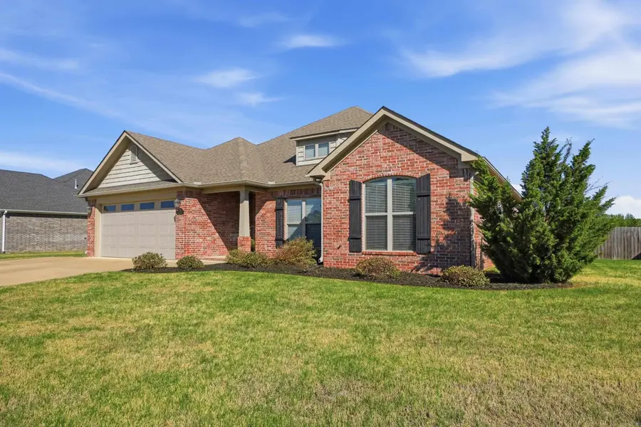 11 Palamino Drive, Vilonia, AR 72173 - #2