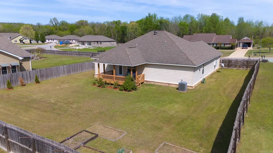 2041 Polk Bayou Loop, Batesville, AR 72501 - #2